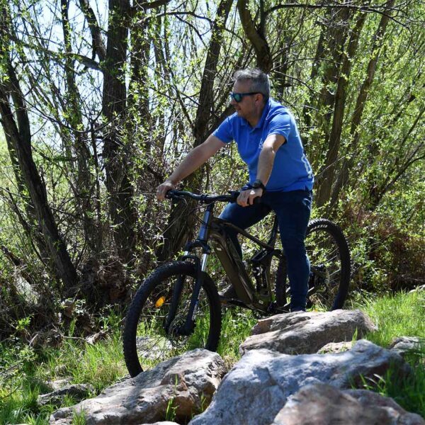 UrbanBiker UB400 – Electric Mountain Bike with Full Suspension and 140 km Range - Image 2