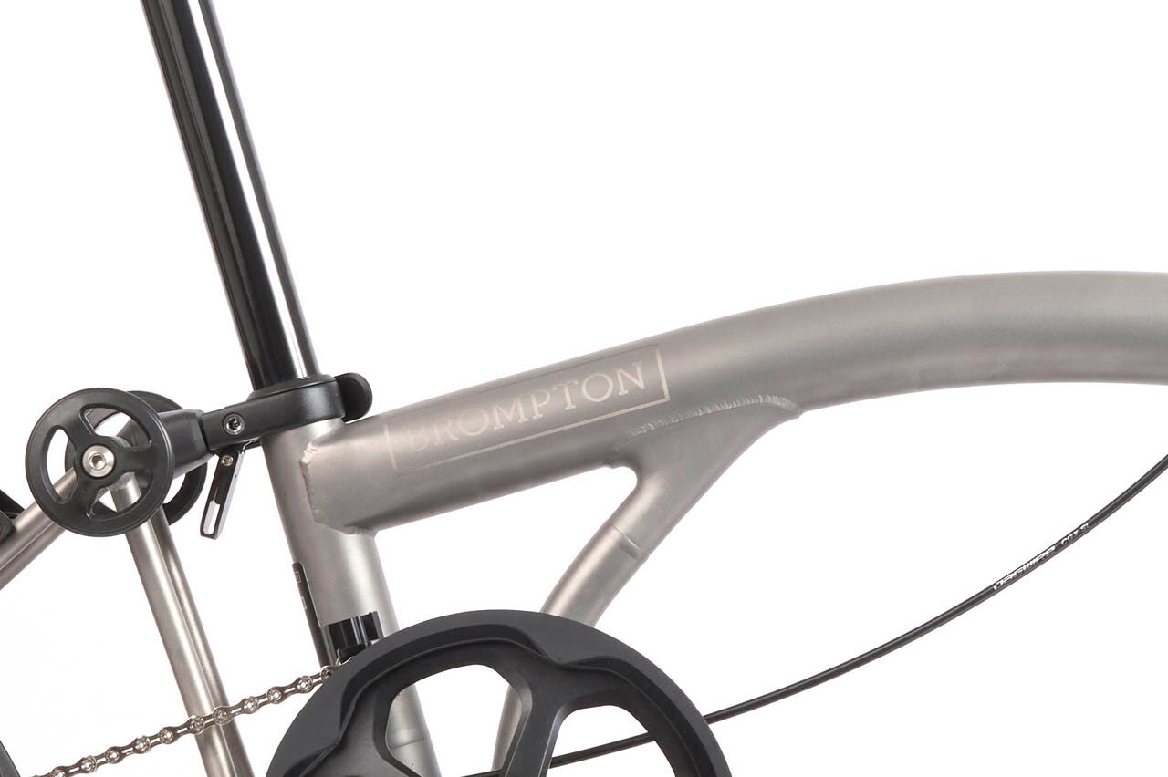 Bicicleta dobrável de 1 velocidade Brompton T Line One - Titânio jateado, guiador médio - Imagem 7