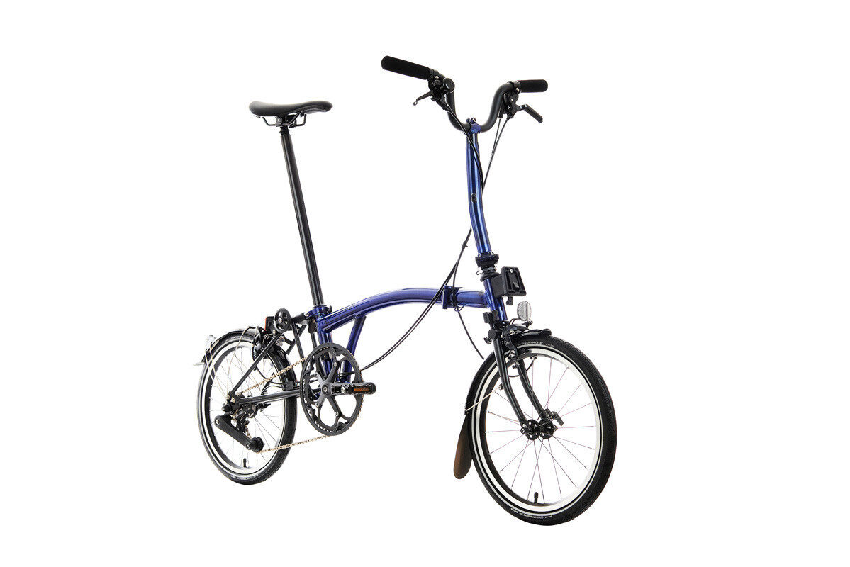 Brompton P Line 4-Speed Urban Folding Bike | Midnight Black, Titanium Frame - Image 3