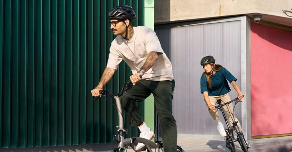 Bicicleta dobrável Brompton T Line One de 1 velocidade | Titânio jateado, guiador médio
