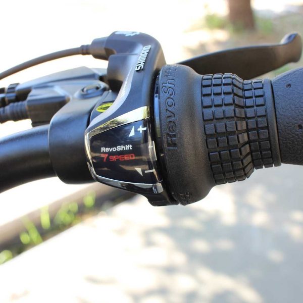 E-bike pieghevole B’TWIN e Fold 500: compatta, comoda e perfetta per la città