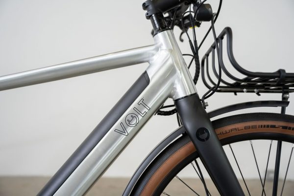 Miejski rower elektryczny Volt London - lekki, zwinny i gotowy do jazdy po mieście