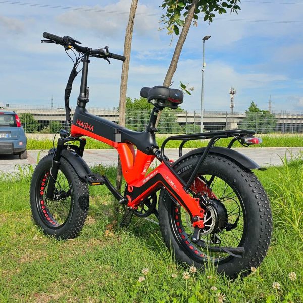 Fiido C700 – stylish city electric bike with belt drive and turn signals