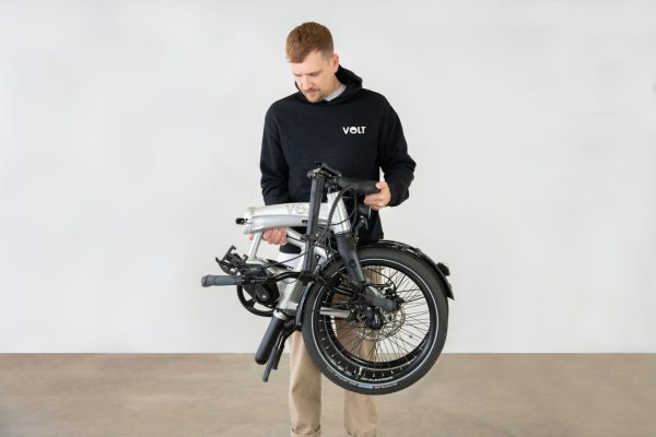 Składany rower elektryczny Volt LITE o średnim napędzie dla miejskiej wolności